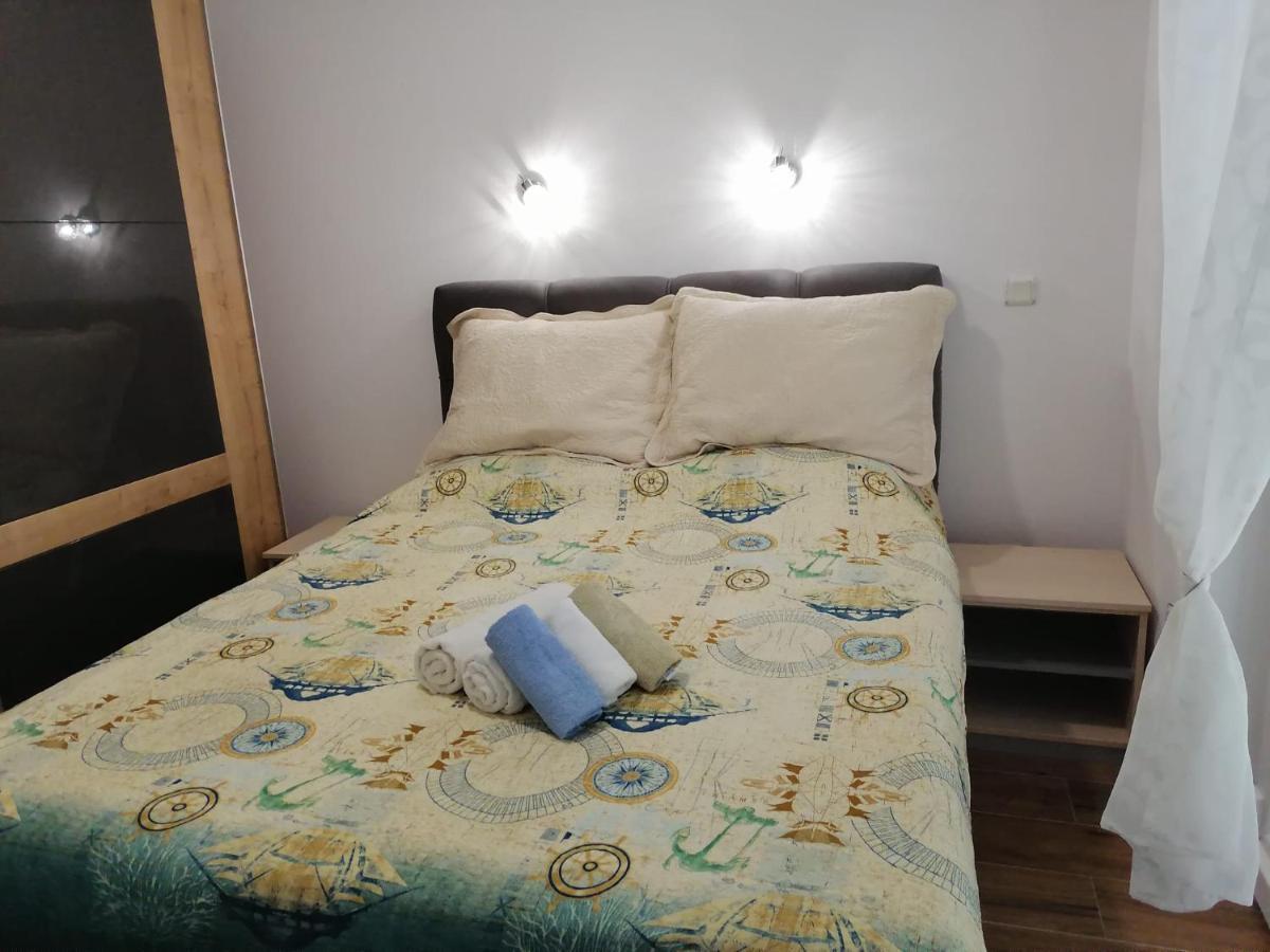 Apartments Villa Sibenik พรีมอชเตน ภายนอก รูปภาพ