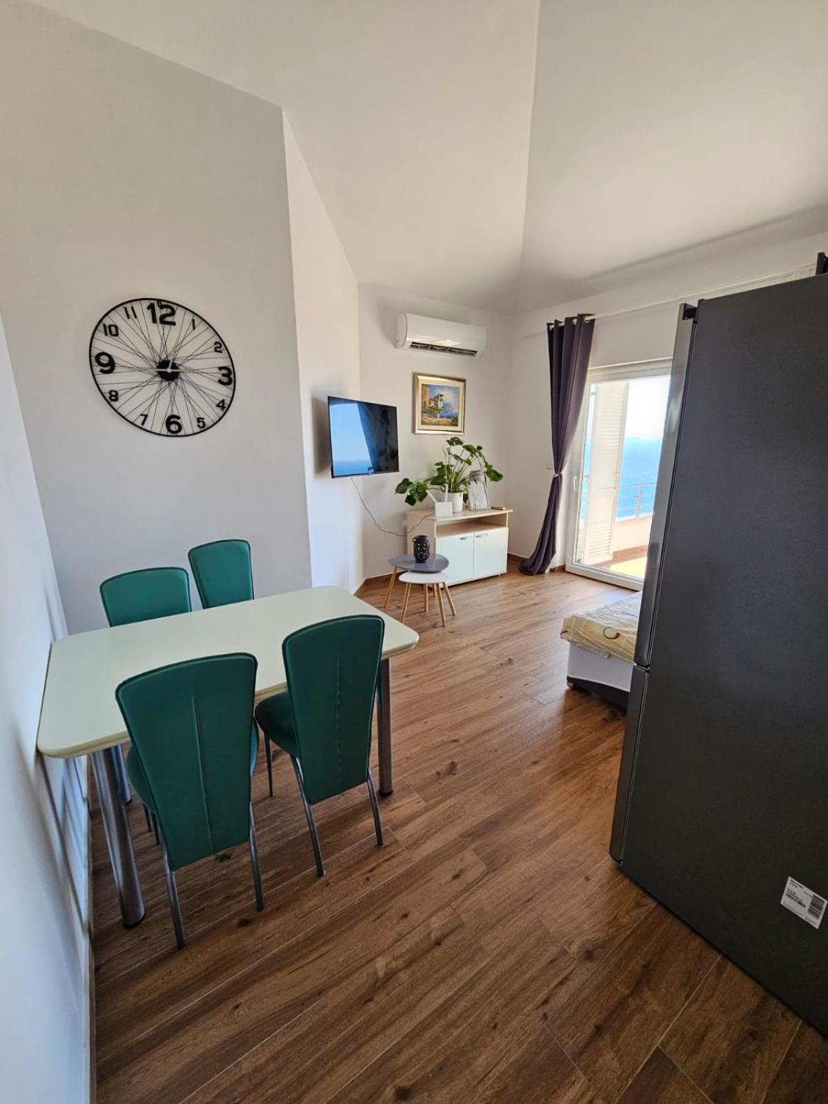 Apartments Villa Sibenik พรีมอชเตน ภายนอก รูปภาพ